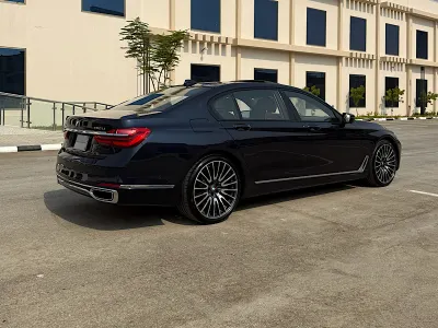 2016 بي ام دبليو الفئة السابعة 750 إل أي