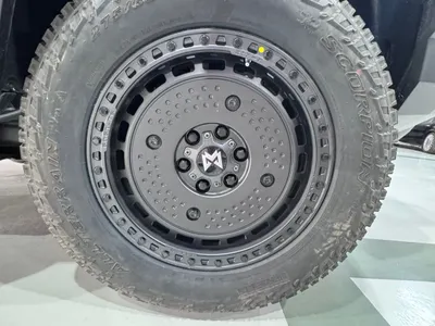 2024 دونج فينج 917 ام هيرو