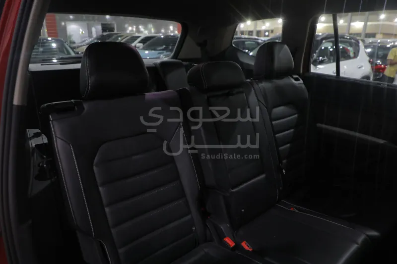 2021 فولكس واجن تيرامونت ار لاين