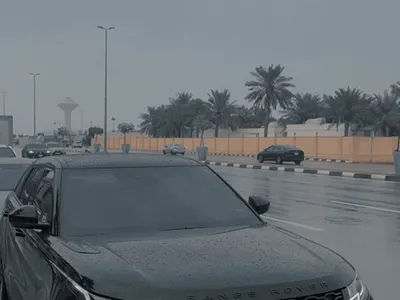 2022 لاند روفر رينج روفر فيلار أر - دايناميك