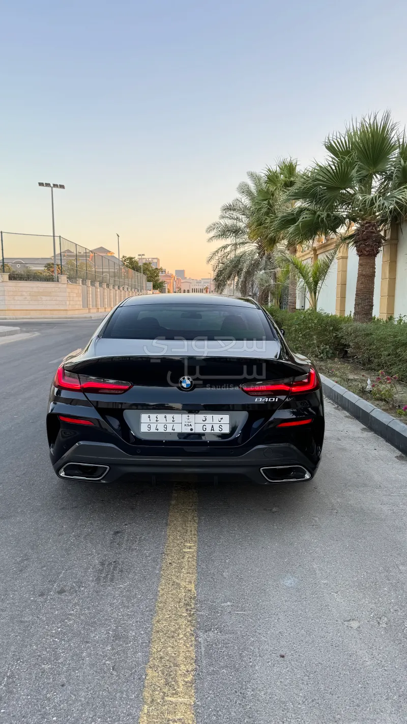 2020 BMW 8 Series 840i M