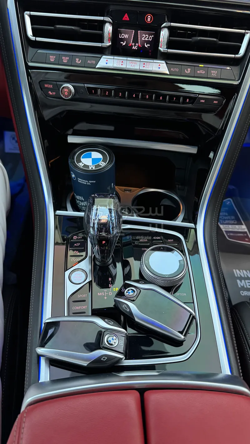 2020 BMW 8 Series 840i M