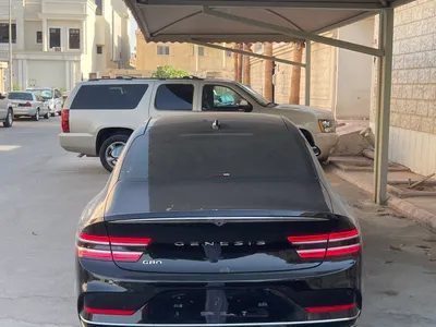 2025 جينيسيس جي 80