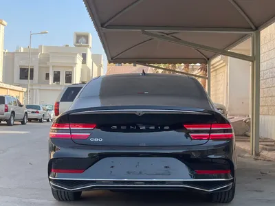 2025 جينيسيس جي 80
