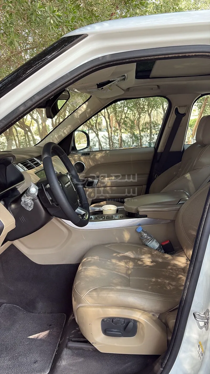 2014 لاند روفر رينج روفر سبورت اتش اس اي