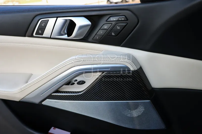 2020 بي ام دبليو الفئة اكس 6 إم كت