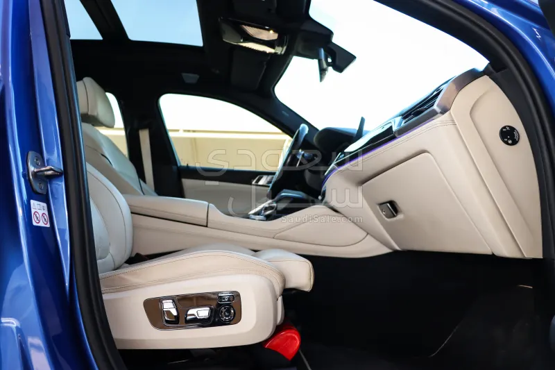 2020 بي ام دبليو الفئة اكس 6 إم كت