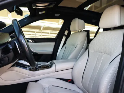 2020 بي ام دبليو الفئة اكس 6 إم كت