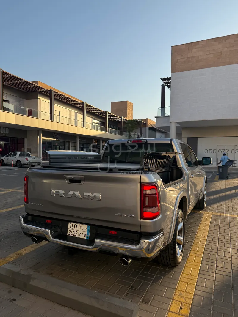 2021 دودج رام 1500 ليمتد