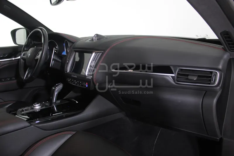 2020 مازيراتي ليفانتي مودينا