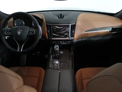 2022 مازيراتي ليفانتي مودينا