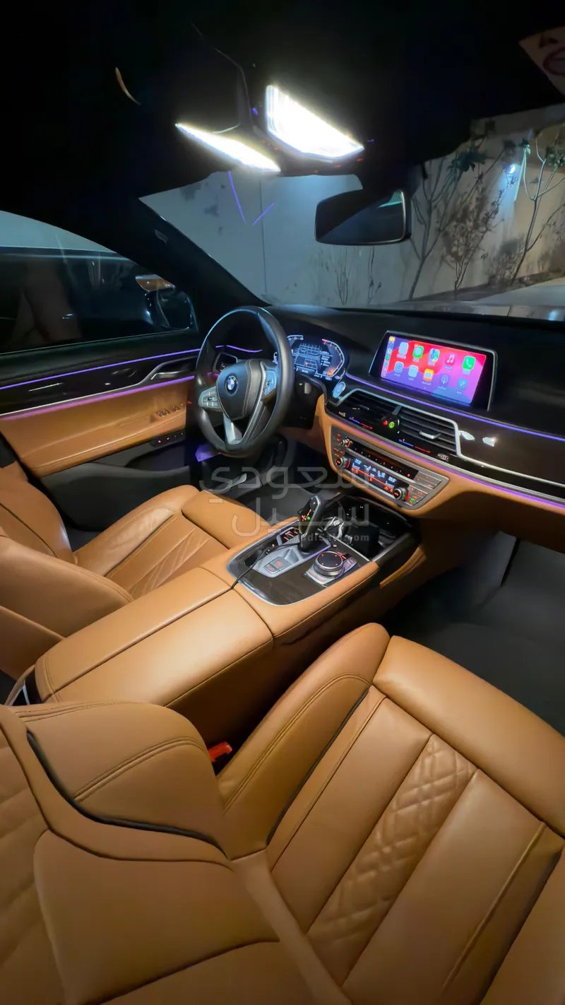 2022 بي ام دبليو الفئة السابعة 730 إل أي