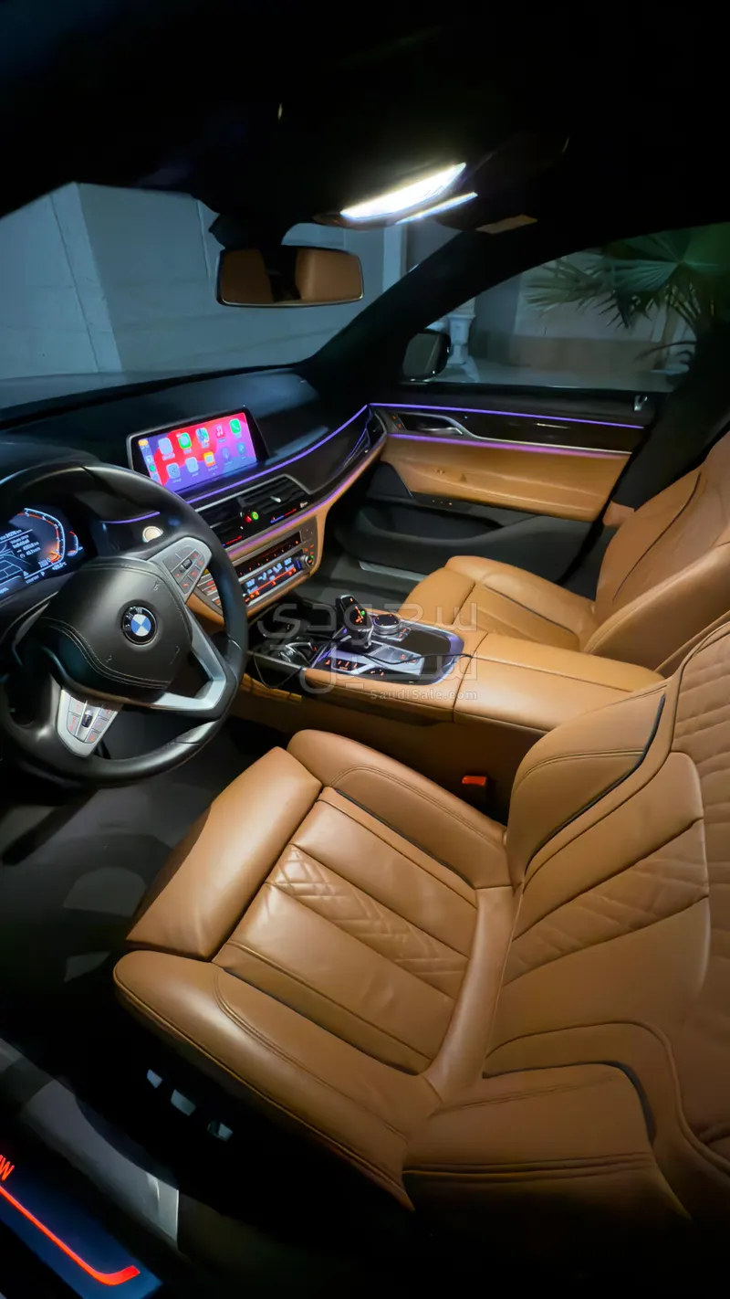 2022 بي ام دبليو الفئة السابعة 730 إل أي