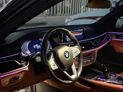 2022 بي ام دبليو الفئة السابعة 730 إل أي