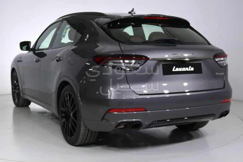 2022 مازيراتي ليفانتي جي تي