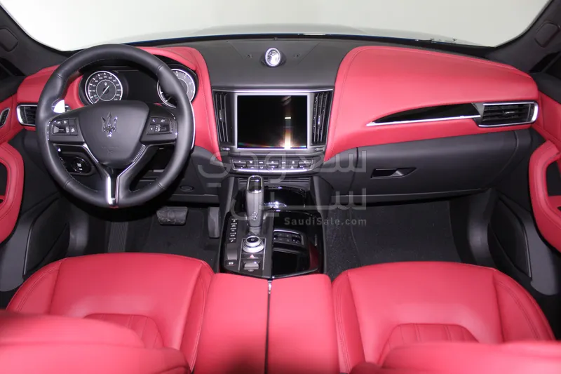 2023 مازيراتي ليفانتي جي تي