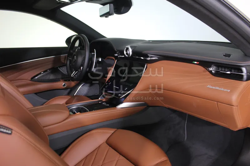 2024 مازيراتي جرانتوريزمو