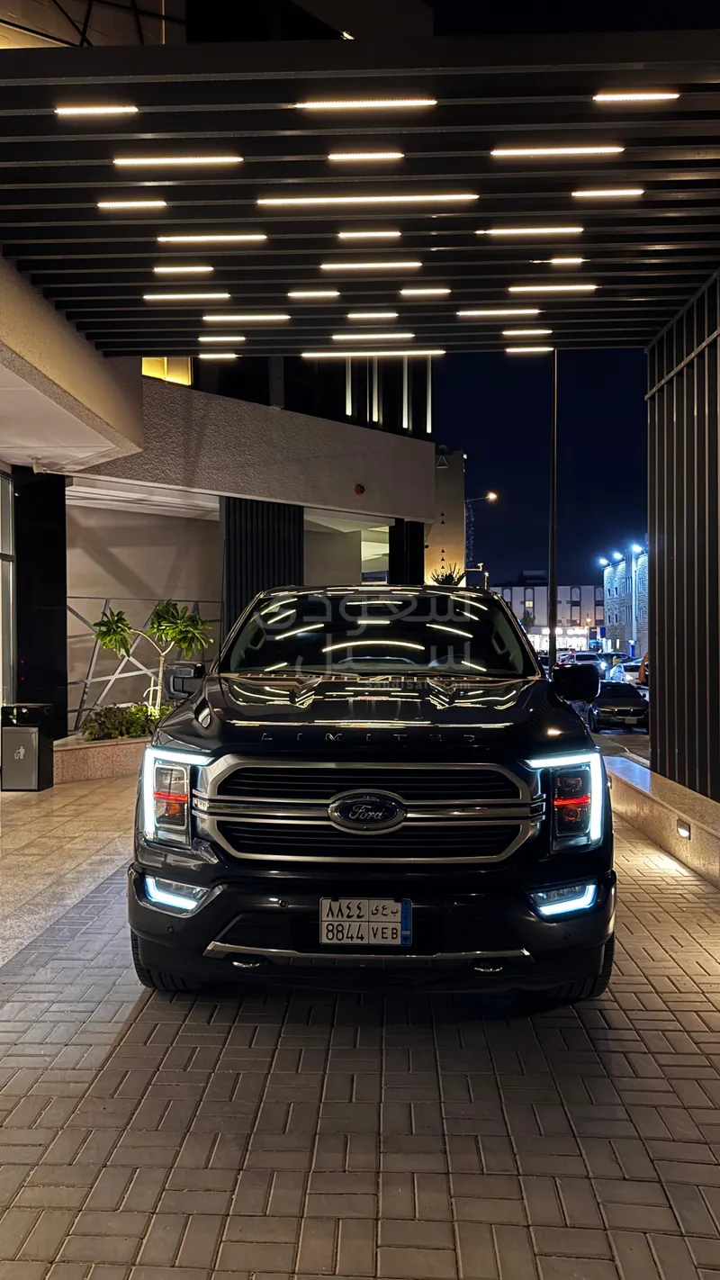2022 فورد اف اف 150 ليمتد