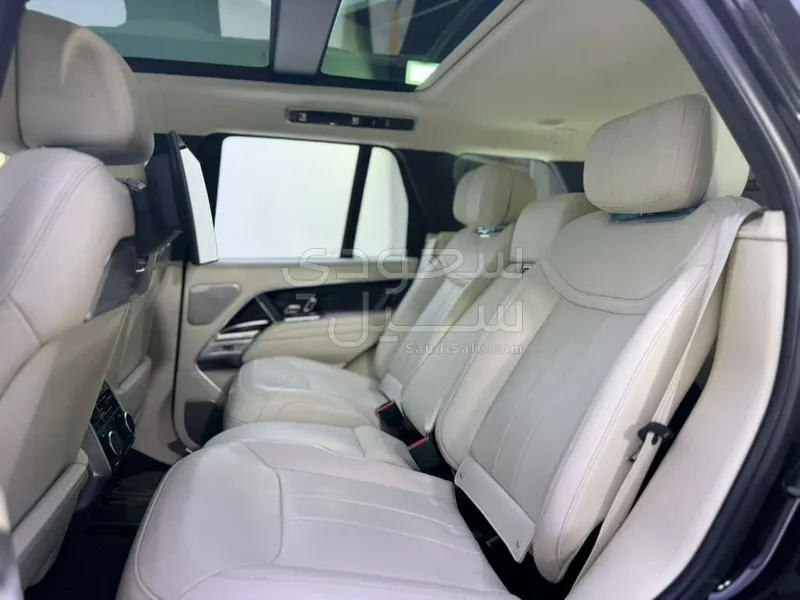 2024 لاند روفر رينج روفر اوتوبيوغرافي