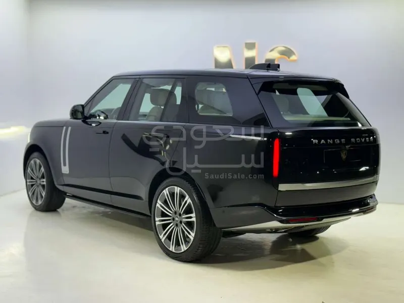 2024 لاند روفر رينج روفر اوتوبيوغرافي