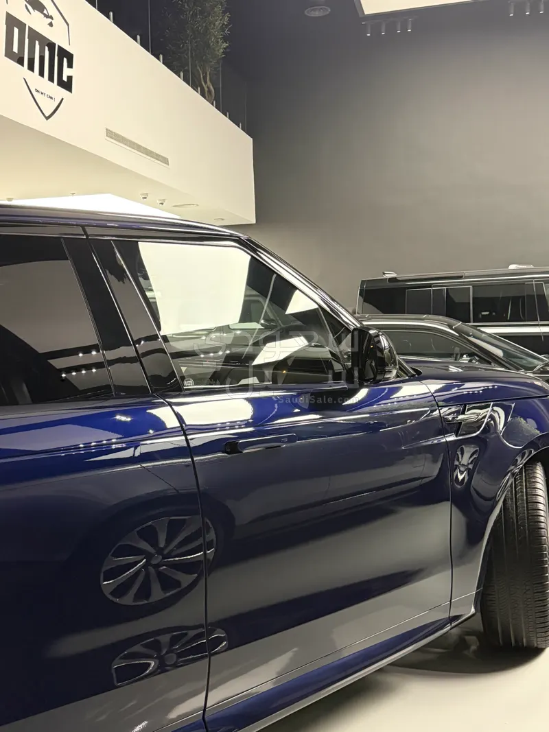 2023 لاند روفر رينج روفر سبورت اتش اس اي