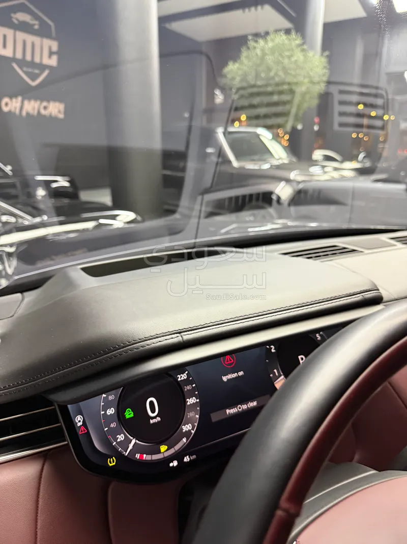 2023 لاند روفر رينج روفر سبورت اتش اس اي