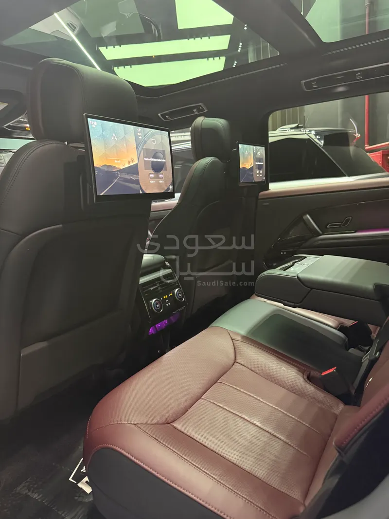 2023 لاند روفر رينج روفر سبورت اتش اس اي