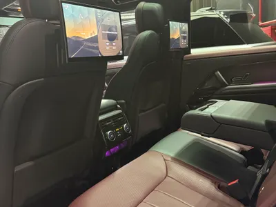 2023 لاند روفر رينج روفر سبورت اتش اس اي