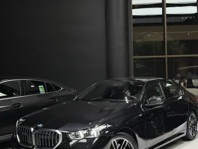 2024 بي ام دبليو الفئة الخامسة 520 أي إم كت 2024 بي ام دبليو الفئة الخامسة 520 أي إم كت