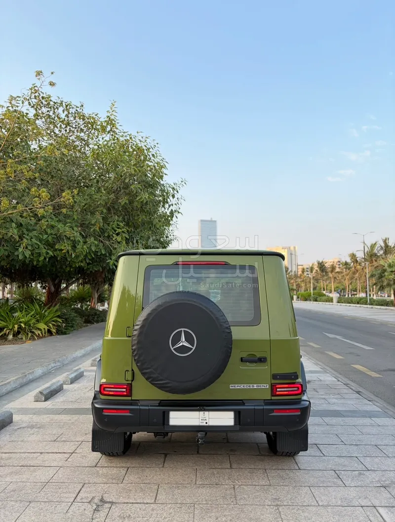 2025 مرسيدس - بنز جي 500