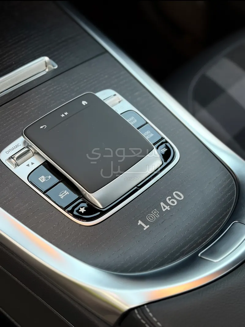 2025 مرسيدس - بنز جي 500