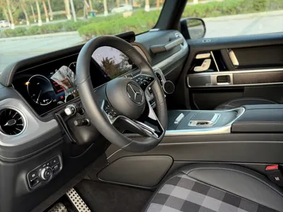 2025 مرسيدس - بنز جي 500