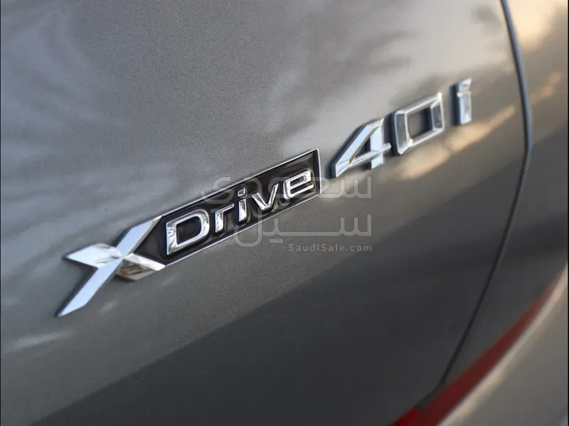 2024 بي ام دبليو الفئة اكس 6 إم كت