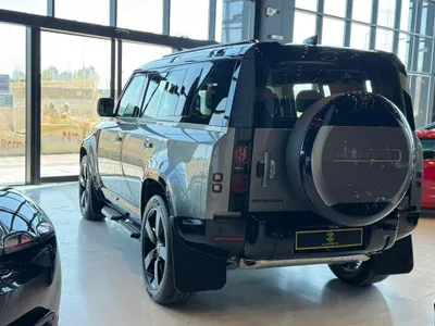 2025 لاند روفر ديفيندر اكس داينمك