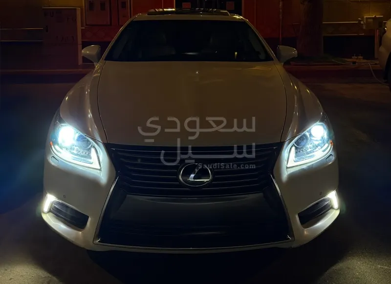 2013 Lexus LS 460