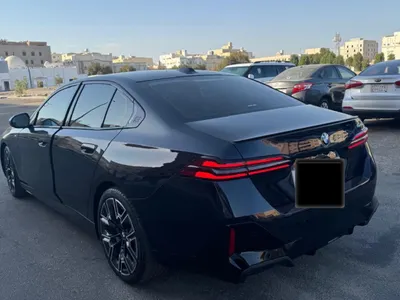 2025 BMW 5 Series 520i