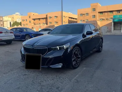 2025 BMW 5 Series 520i