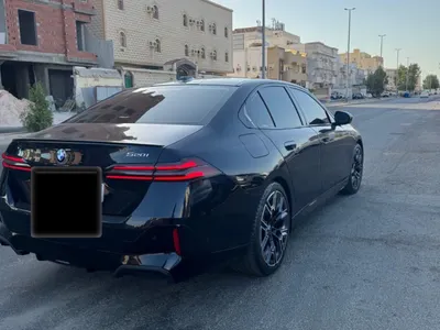 2025 BMW 5 Series 520i