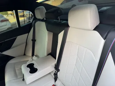 2025 BMW 5 Series 520i