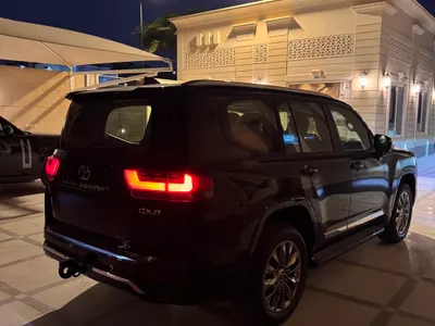 2025 Toyota Land Cruiser GXR 4
