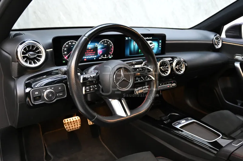 2023 مرسيدس - بنز أي 200