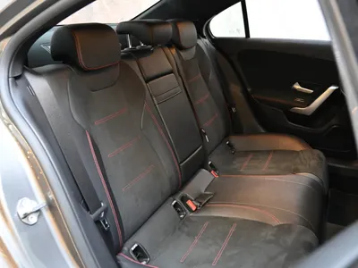 2023 مرسيدس - بنز أي 200