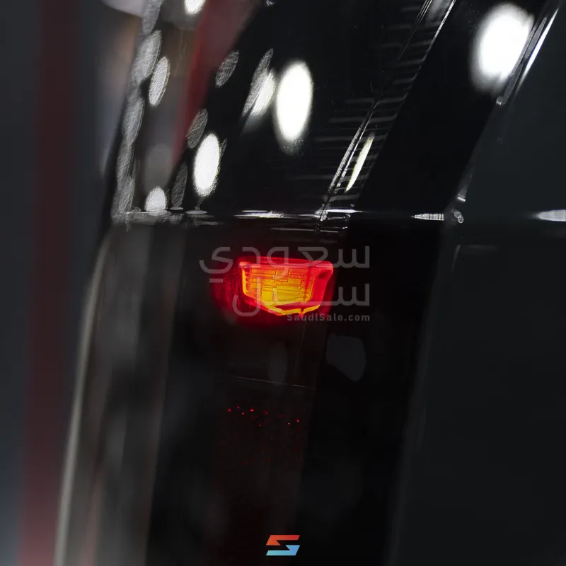 2025 كاديلاك اسكاليد سبورت