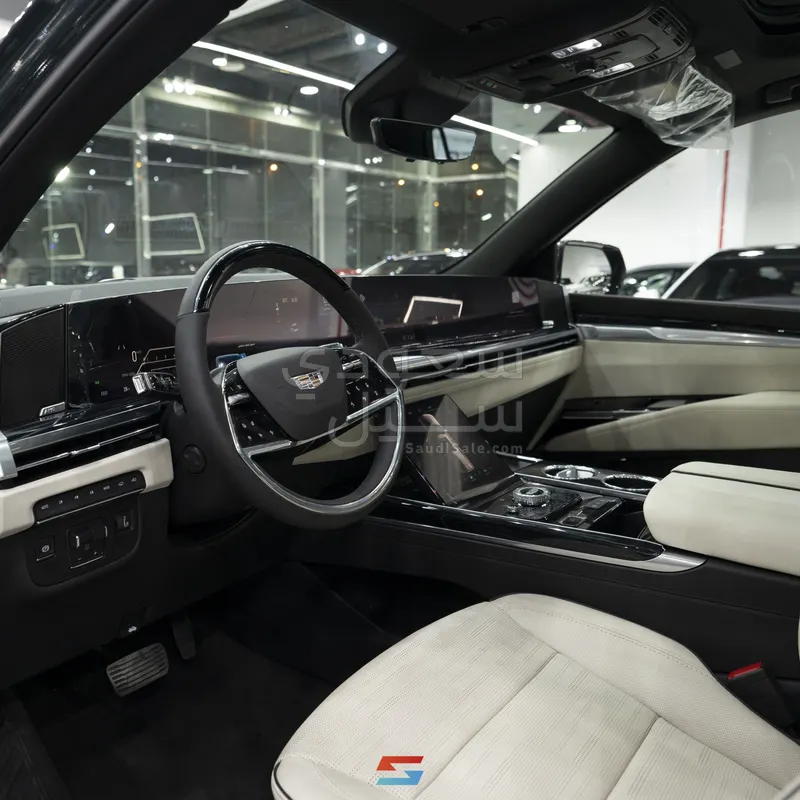 2025 كاديلاك اسكاليد سبورت