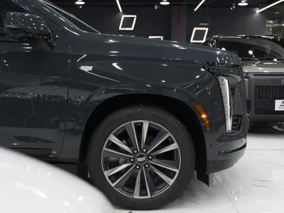 2025 كاديلاك اسكاليد سبورت