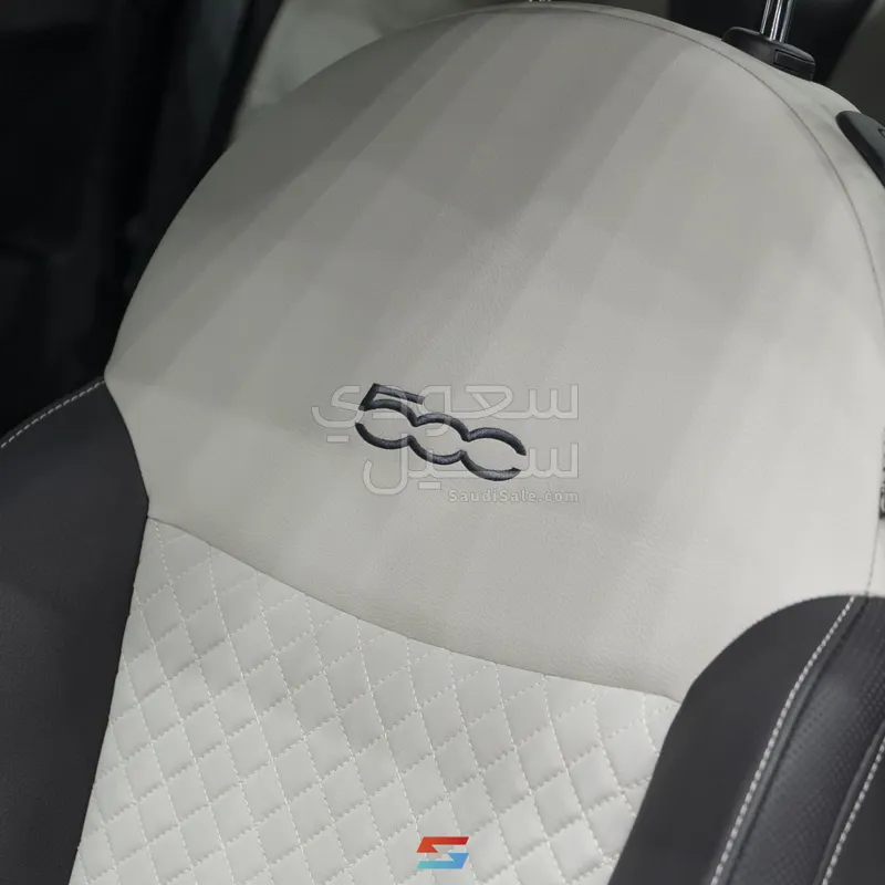 2022 فيات 500 دولتشي فيتا