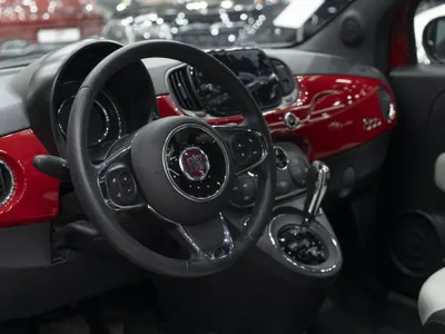 2022 فيات 500 دولتشي فيتا