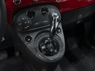 2022 فيات 500 دولتشي فيتا