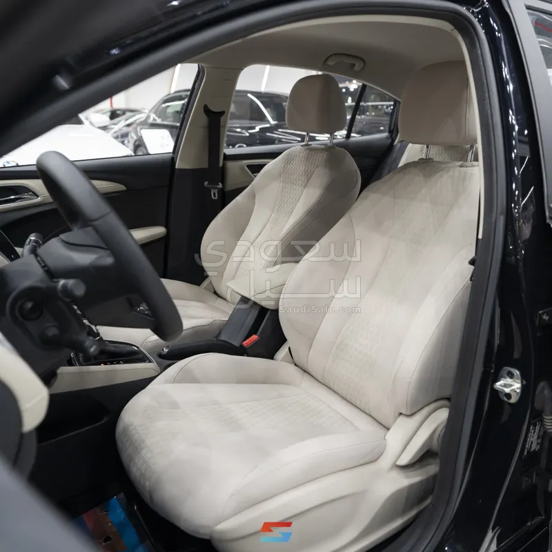 2025 ام جي ام جي 5