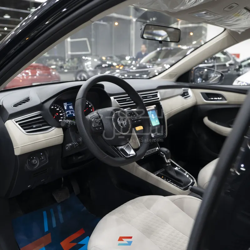 2025 ام جي ام جي 5